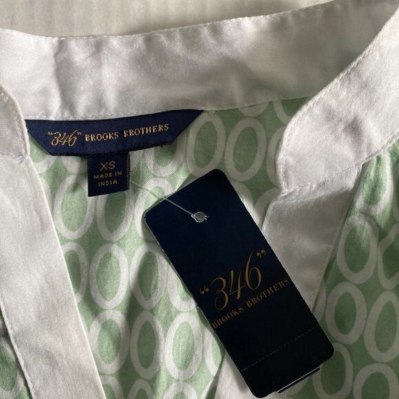 346 Brooks Brothers Women's V Neck Tunic Geometric Pattern Top Green US XS - Picture 7 of 9